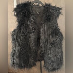 Forever 21 Black Faux Fur Vest